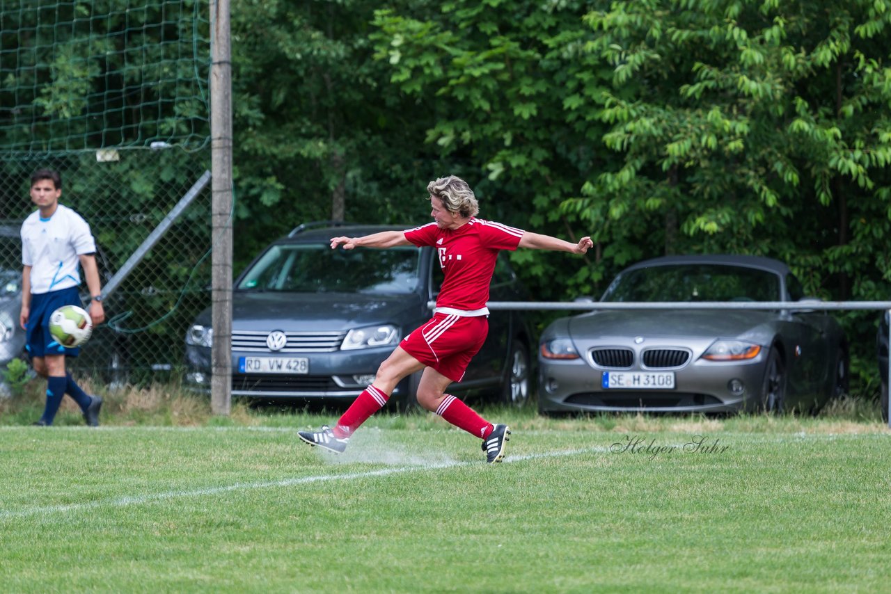 Bild 296 - Aufstiegsspiel SG Borgstedt/Brekendorf - SV Wahlstedt : Ergebnis: 1:4